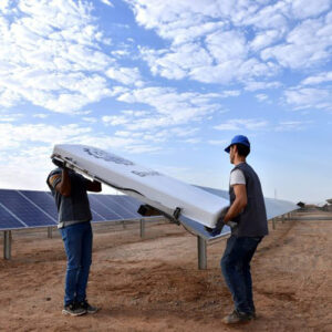 ربات نیمهخودکار شستوشوی پنل خورشیدی - تصویر 4